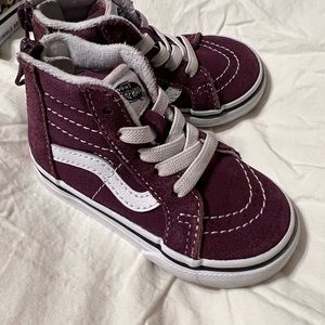 Vans High Top Toddler Sneakers back zipper